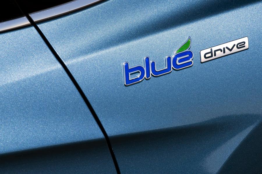  Hyundai i40 Station Wagon Blue Drive 2011 года  (UK) (фото 20 из 53)